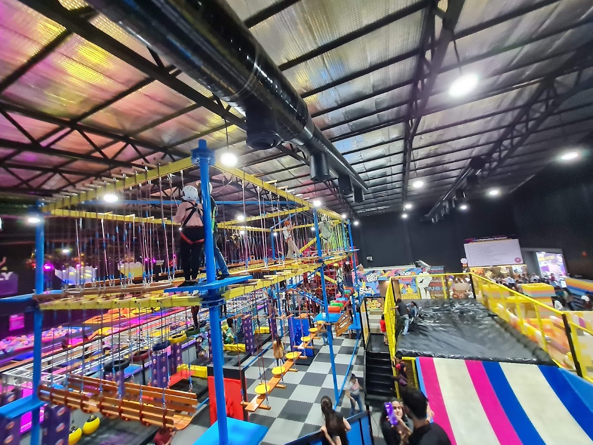 PUNO Jaipur - Trampoline Park | Adventure Park | Gaming Zone | Bowling in Jaipur | Vr Games |