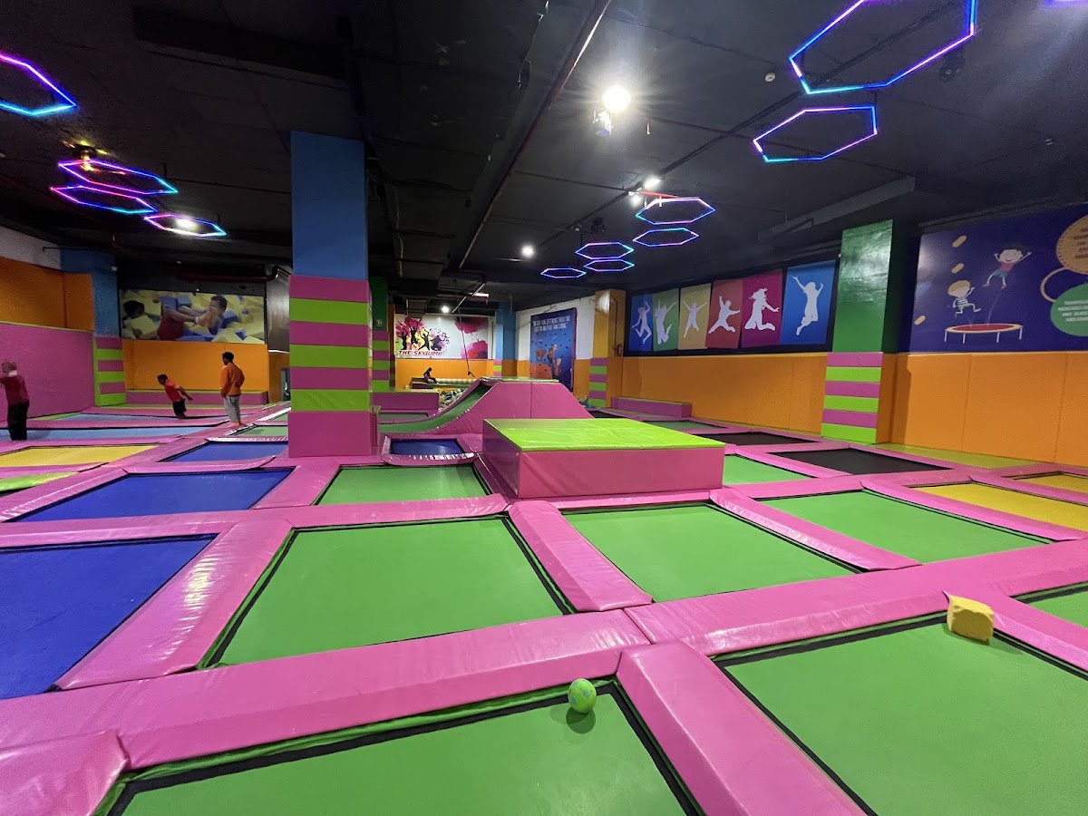 SkyJumper Amusement Park - Grand Square Mall | Soft Play for Kids | Trampoline | Laser Tag | Birthday Parties | School Trips