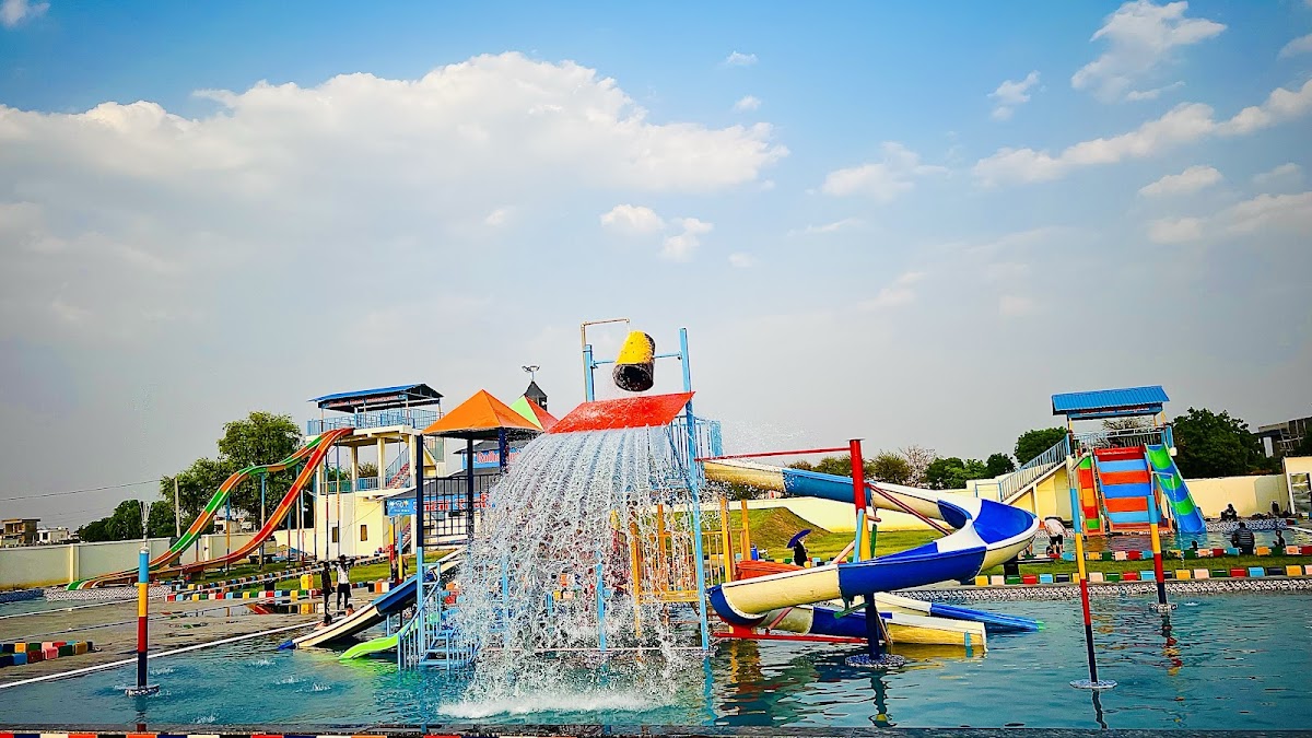 Radha Rani Family water Park, Hatoj kalwar Road