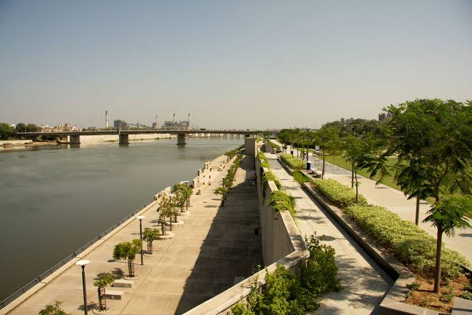 Riverfront Park 1