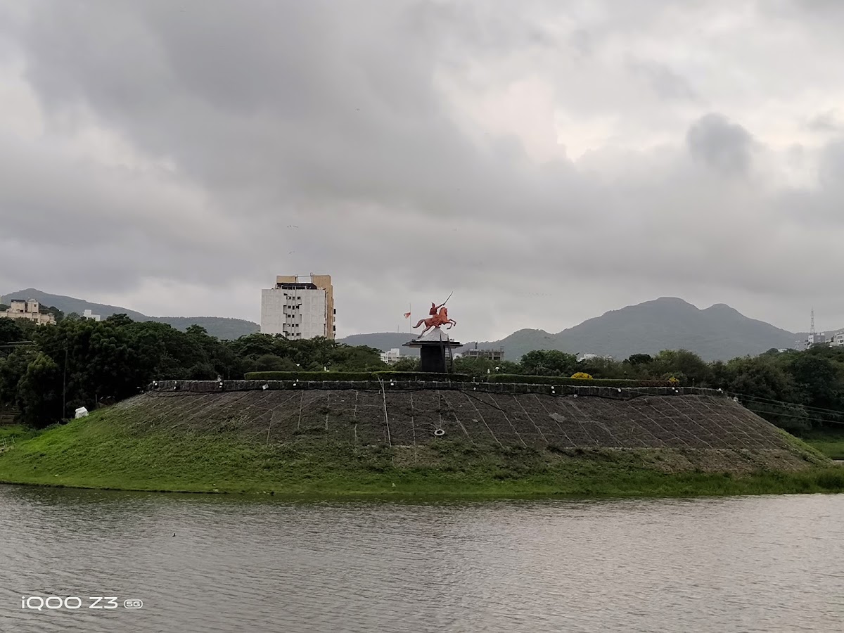 Nanasaheb Peshwe Katraj Lake