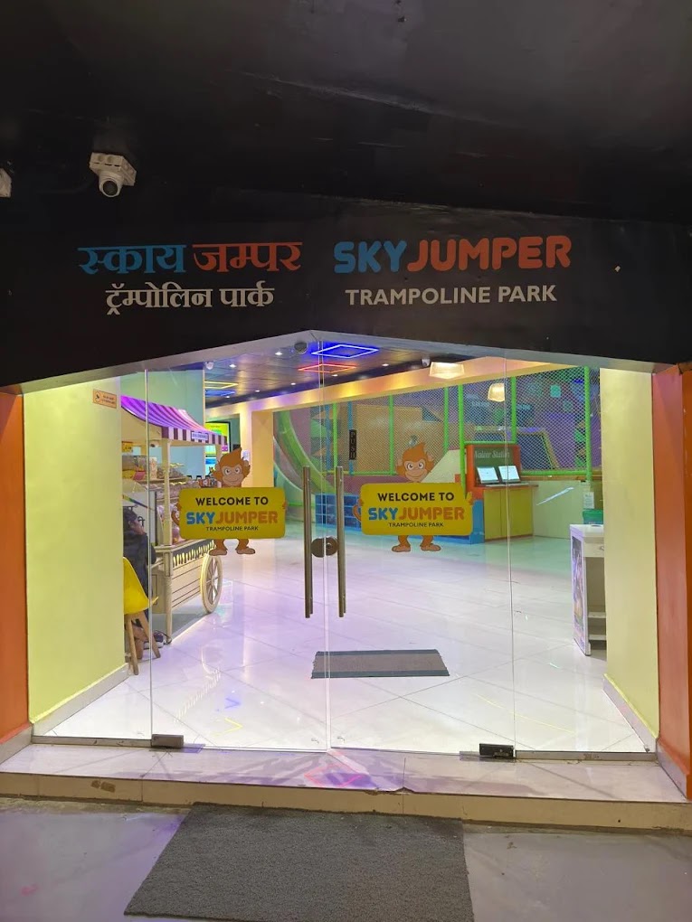 SkyJumper Trampoline Park - Pune, Creaticity Mall | Trampoline | Laser Tag | Birthday Parties | School Trips | Kitty Parties